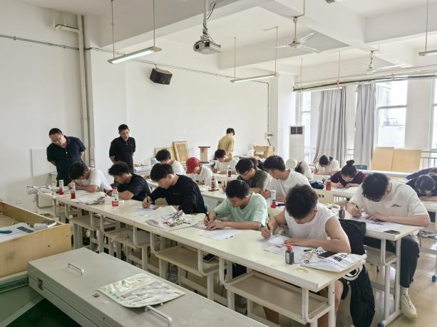 哈哈体育核心通道